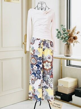 CHARLIES Wide Leg Elastic Waist Pants in Yellow and Blue Floral Print size M